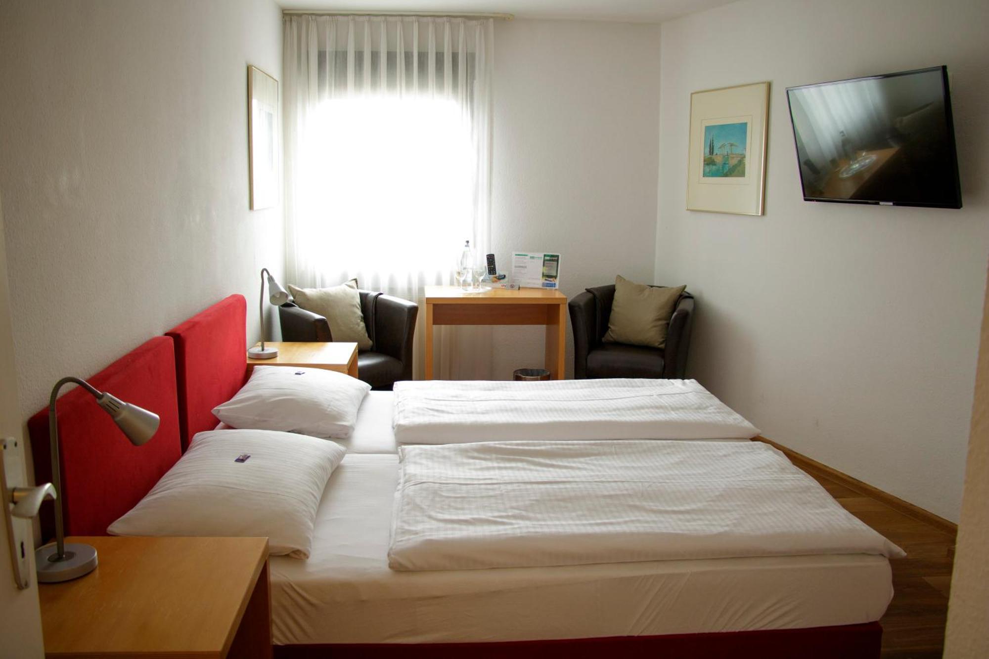 Weinhaus Selmigkeit Hotel บิงเงนอัมไรน์ ภายนอก รูปภาพ